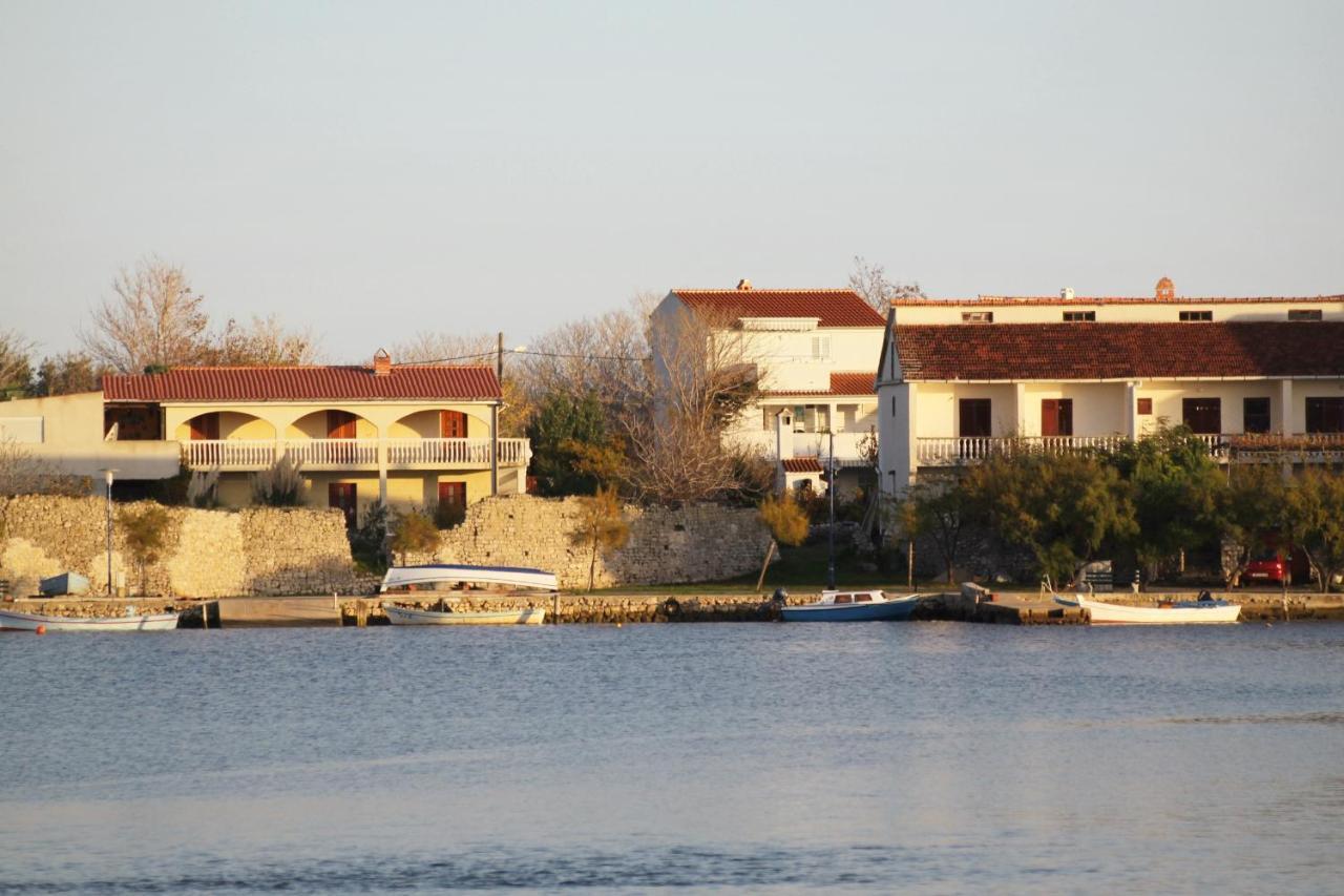 Apartments And Rooms With Parking Space Nin, Zadar - 5805 Buitenkant foto